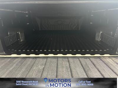2022 Chevrolet Silverado 1500 LT 4x4 - Photo 18 - Saint Cloud, MN 56301