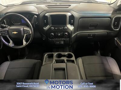 2022 Chevrolet Silverado 1500 LT 4x4 - Photo 11 - Saint Cloud, MN 56301