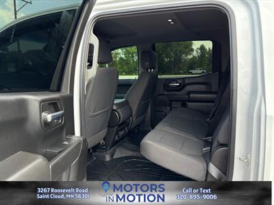 2022 Chevrolet Silverado 1500 LT - Photo 14 - Saint Cloud, MN 56301