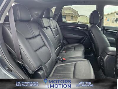 2014 Kia Sorento EX AWD w/Panoramic Sunroof   - Photo 17 - Saint Cloud, MN 56301