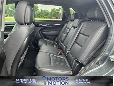2014 Kia Sorento EX AWD w/Panoramic Sunroof   - Photo 16 - Saint Cloud, MN 56301