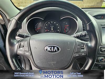 2014 Kia Sorento EX AWD w/Panoramic Sunroof   - Photo 10 - Saint Cloud, MN 56301