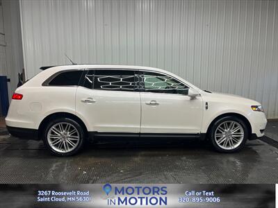 2018 Lincoln MKT Reserve AWD   - Photo 6 - Saint Cloud, MN 56301