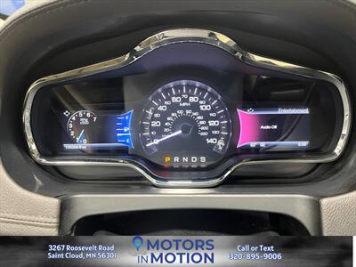 2018 Lincoln MKT Reserve AWD   - Photo 12 - Saint Cloud, MN 56301