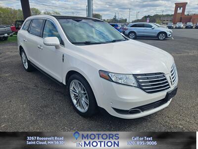 2018 Lincoln MKT Reserve AWD   - Photo 7 - Saint Cloud, MN 56301