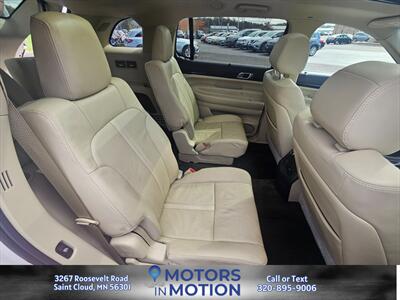 2018 Lincoln MKT Reserve AWD   - Photo 17 - Saint Cloud, MN 56301