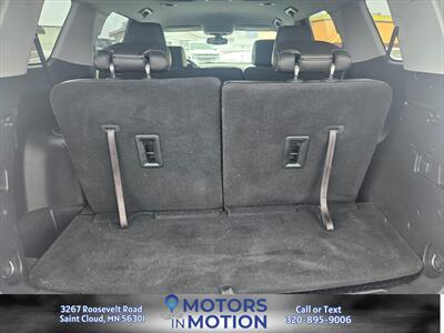 2017 GMC Acadia SLT-1 AWD   - Photo 15 - Saint Cloud, MN 56301