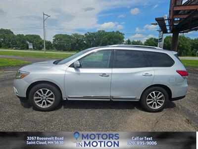 2013 Nissan Pathfinder SL 4WD   - Photo 2 - Saint Cloud, MN 56301