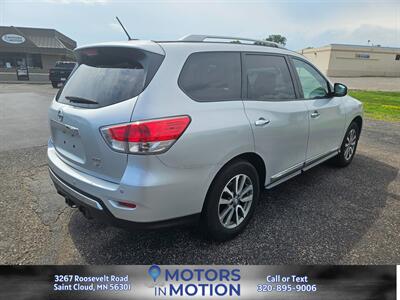 2013 Nissan Pathfinder SL 4WD   - Photo 6 - Saint Cloud, MN 56301