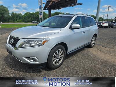 2013 Nissan Pathfinder SL 4WD   - Photo 1 - Saint Cloud, MN 56301