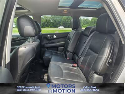 2013 Nissan Pathfinder SL 4WD   - Photo 18 - Saint Cloud, MN 56301