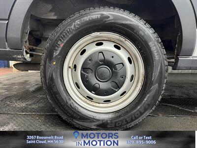 2015 Ford Transit 250 RWD   - Photo 9 - Saint Cloud, MN 56301