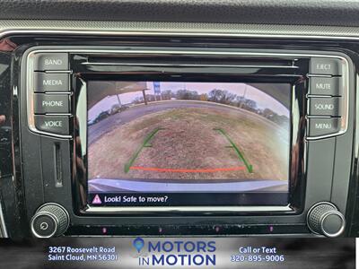 2016 Volkswagen Passat 1.8T SE w/Sunroof - Photo 11 - Saint Cloud, MN 56301