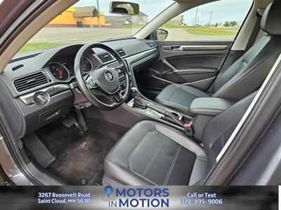 2016 Volkswagen Passat 1.8T SE w/Sunroof - Photo 9 - Saint Cloud, MN 56301