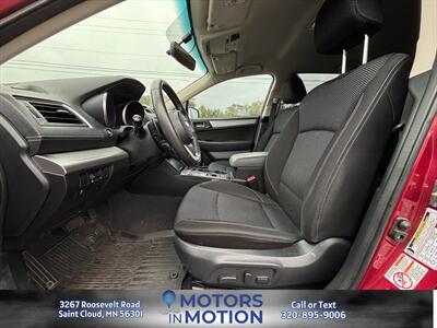 2018 Subaru Outback 2.5i Premium - Photo 10 - Saint Cloud, MN 56301