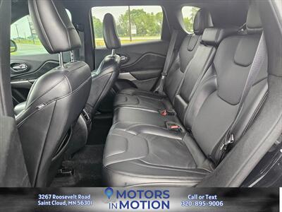 2019 Jeep Cherokee High Altitude 4WD   - Photo 16 - Saint Cloud, MN 56301