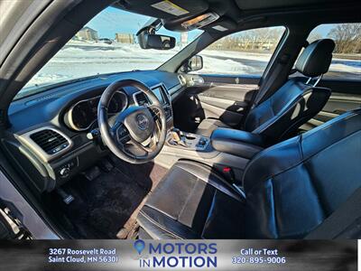 2017 Jeep Grand Cherokee Limited 4x4 w/Sunroof - Photo 9 - Saint Cloud, MN 56301