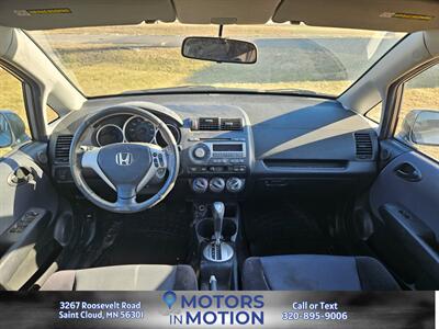 2007 Honda Fit Sport   - Photo 10 - Saint Cloud, MN 56301