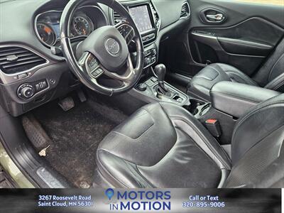 2019 Jeep Cherokee Limited 4WD   - Photo 9 - Saint Cloud, MN 56301