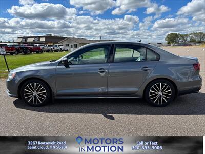 2016 Volkswagen Jetta 1.8T Sport - Photo 2 - Saint Cloud, MN 56301