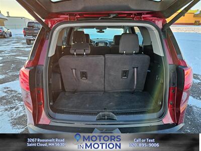 2017 GMC Acadia SLE-2   - Photo 17 - Saint Cloud, MN 56301