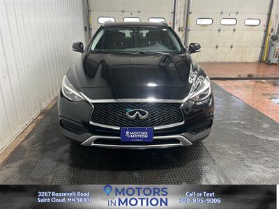 2017 INFINITI QX30 Luxury AWD   - Photo 8 - Saint Cloud, MN 56301