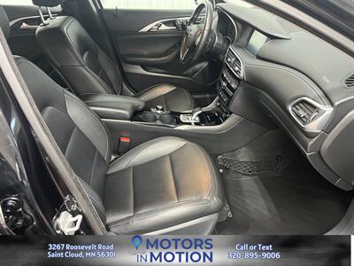 2017 INFINITI QX30 Luxury AWD   - Photo 18 - Saint Cloud, MN 56301