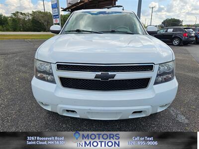 2011 Chevrolet Suburban LT  4WD   - Photo 3 - Saint Cloud, MN 56301