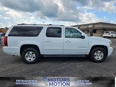 2011 Chevrolet Suburban LT  4WD   - Photo 5 - Saint Cloud, MN 56301