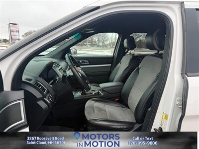 2017 Ford Explorer XLT AWD - Photo 9 - Saint Cloud, MN 56301