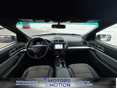 2017 Ford Explorer XLT AWD - Photo 10 - Saint Cloud, MN 56301