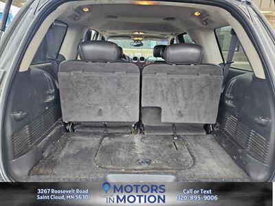 2005 GMC Envoy XL SLE   - Photo 17 - Saint Cloud, MN 56301