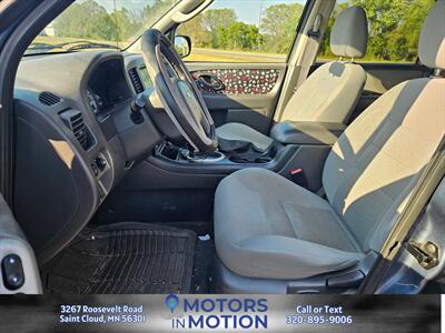 2006 Ford Escape XLT Sport - Photo 13 - Saint Cloud, MN 56301