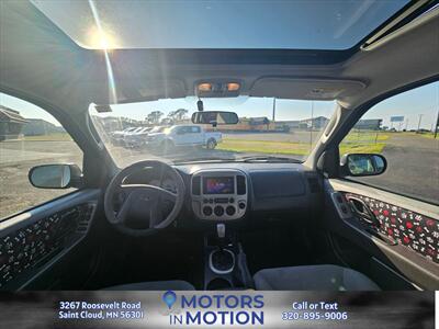 2006 Ford Escape XLT Sport - Photo 10 - Saint Cloud, MN 56301