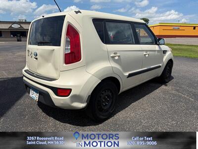 2013 Kia Soul   - Photo 5 - Saint Cloud, MN 56301