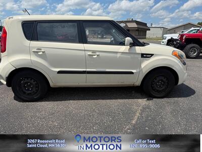 2013 Kia Soul   - Photo 4 - Saint Cloud, MN 56301