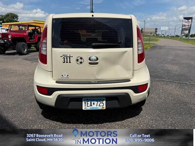 2013 Kia Soul   - Photo 6 - Saint Cloud, MN 56301