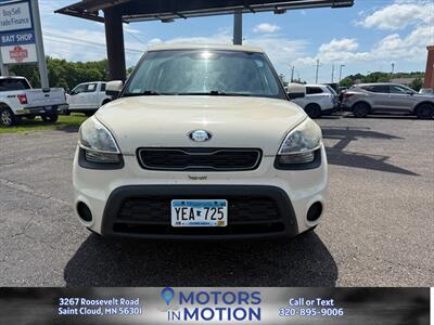 2013 Kia Soul   - Photo 2 - Saint Cloud, MN 56301