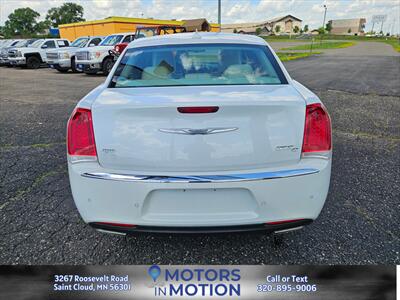 2016 Chrysler 300 C AWD - Photo 4 - Saint Cloud, MN 56301