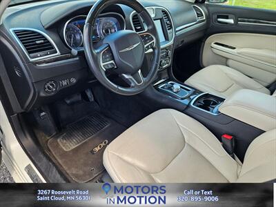 2016 Chrysler 300 C AWD - Photo 9 - Saint Cloud, MN 56301