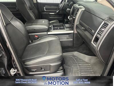 2015 RAM 1500 Laramie Limited 4x4 w/Sunroof - Photo 19 - Saint Cloud, MN 56301