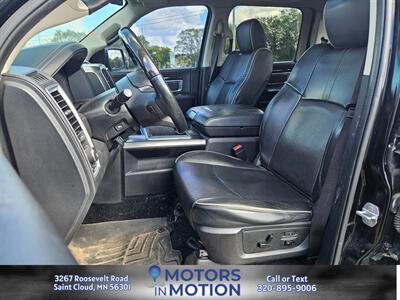 2015 RAM 1500 Laramie Limited 4x4 w/Sunroof   - Photo 9 - Saint Cloud, MN 56301