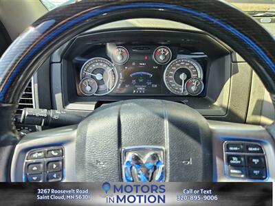 2015 RAM 1500 Laramie Limited 4x4 w/Sunroof   - Photo 10 - Saint Cloud, MN 56301