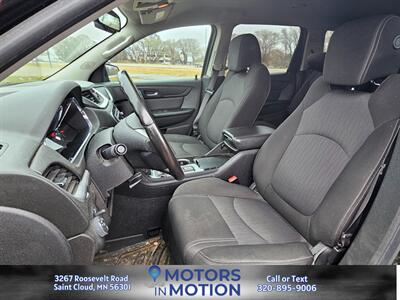 2017 Chevrolet Traverse LT AWD - Photo 13 - Saint Cloud, MN 56301