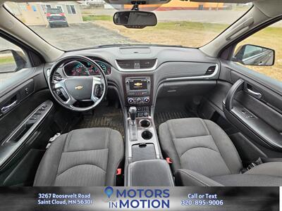 2017 Chevrolet Traverse LT AWD - Photo 10 - Saint Cloud, MN 56301