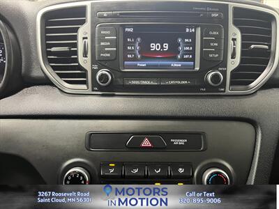 2019 Kia Sportage LX AWD - Photo 14 - Saint Cloud, MN 56301