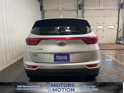 2019 Kia Sportage LX AWD - Photo 4 - Saint Cloud, MN 56301