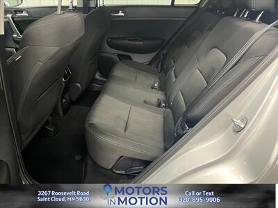 2019 Kia Sportage LX AWD - Photo 15 - Saint Cloud, MN 56301