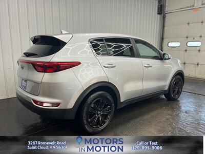 2019 Kia Sportage LX AWD - Photo 5 - Saint Cloud, MN 56301