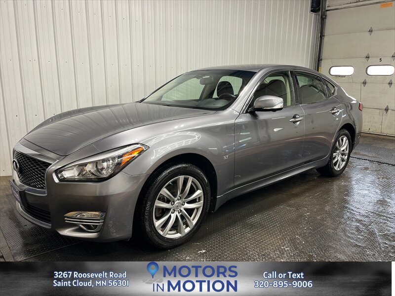 2015 INFINITI Q70 3.7 AWD's photo